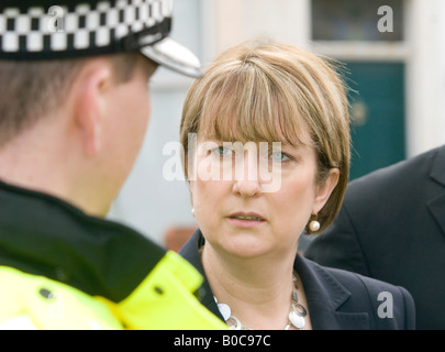 L'ancien député et ministre de l'intérieur Jacqui Smith sur une visite à Blackpool, Lancashire, UK Banque D'Images