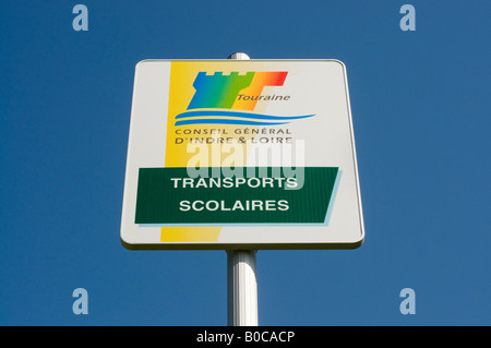 Signe d'autobus scolaires, Indre et Loire, France. Banque D'Images