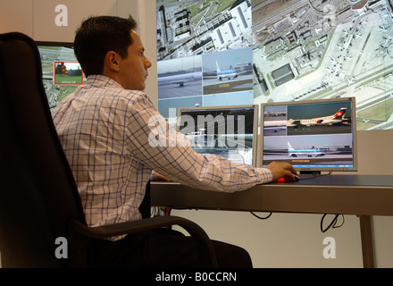 Surveillance vidéo à un aéroport, Essen, Allemagne Banque D'Images