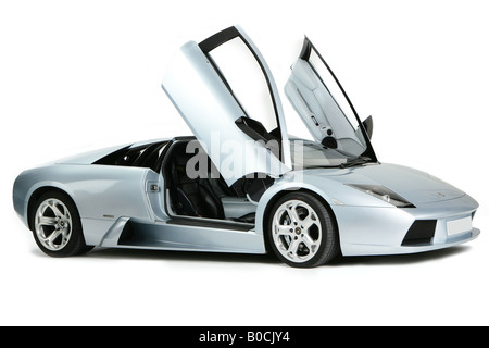 Lamborghini Murciélago LP640 dans studio avec fond blanc Banque D'Images