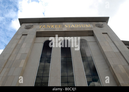 Entrée du nouveau Yankee Stadium en construction dans le quartier du Bronx à New York Banque D'Images