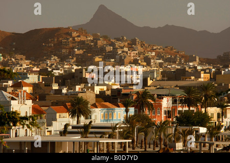 Vieille ville de Mindelo sur l'île de Sao Vicente Cap Vert Afrique Banque D'Images