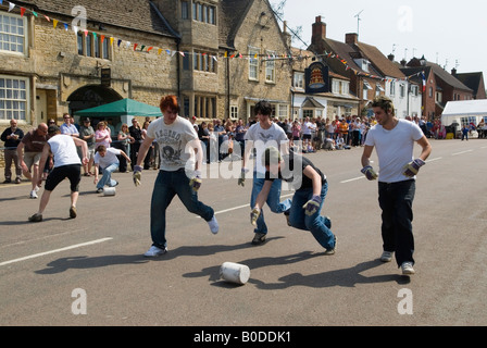 Stilton Cheese Rolling compétition annuelle, Stilton village Cambridgeshire, Angleterre années 2008 2000 Royaume-Uni HOMER SYKES Banque D'Images