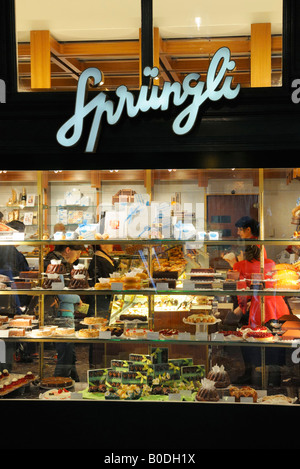 La célèbre boutique Sprüngli confiserie, Zurich Suisse CH Banque D'Images