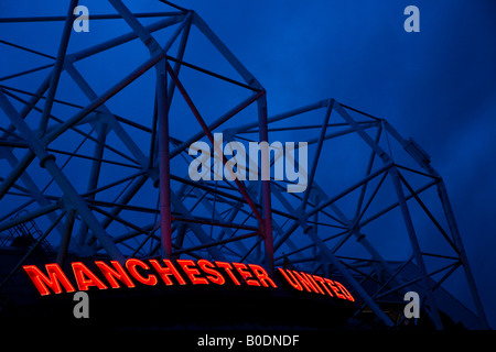 Le stade de football Old Trafford Manchester United Football Club domicile Manchester Lancashire England UK Royaume-Uni GB Banque D'Images
