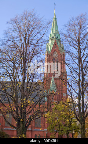 L'Johanneskirken (St John's Church) un jour à la fin de l'automne à Bergen, Norvège. La plus grande église de Bergen, construit de 1890. Banque D'Images