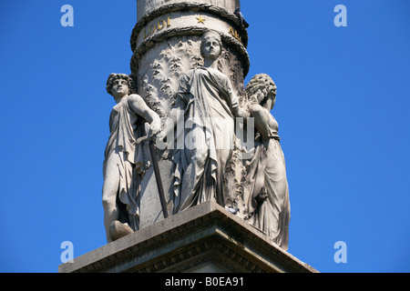 Détail de Fontaine du Palmier Place du Châtelet Paris France Banque D'Images