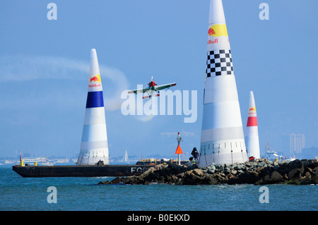 En avion à travers le parcours chez Red Bull lors de la semaine de la flotte de San Francisco Banque D'Images