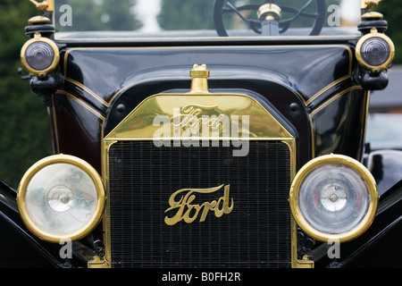 Avant de vintage 1915 voiture Ford modèle T de Gloucestershire Royaume Uni Banque D'Images