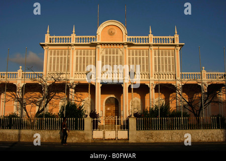 L'ancien palais des gouverneurs Palacio Presidencial à Mindelo Sao Vicente island Cape Verde Banque D'Images