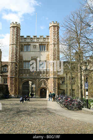 L'entrée (grande porte), Trinity College, Cambridge, UK Banque D'Images