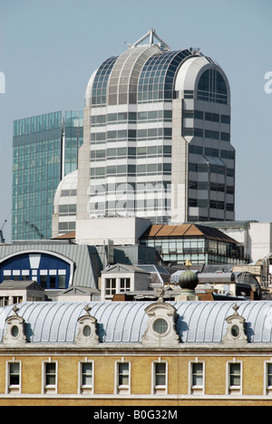 Ancien bâtiment du siège de la Barclays Bank à 20 Gracechurch Street et d'autres édifices de la ville de Londres 2008 Banque D'Images