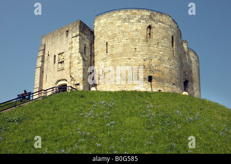 Cliffords Tower, York, North Yorkshire, Angleterre Banque D'Images