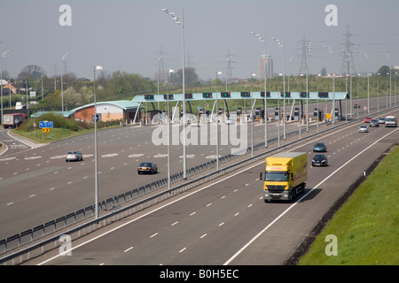 West Midlands UK des cabines de péage sur la route à péage M6 Banque D'Images