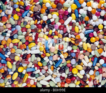 Les produits pharmaceutiques, des médicaments, des comprimés, comprimés, dragées, capsules Banque D'Images
