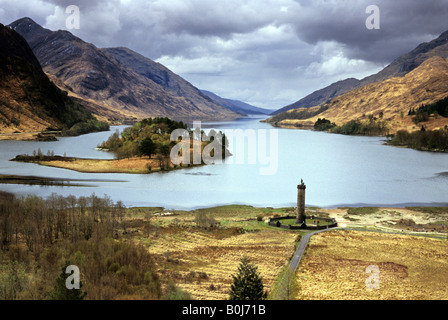 Glenfinnan et Loch Shiel,avec Bonnie Prince Charlie Monument, Ecosse Banque D'Images