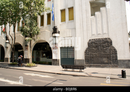 Bâtiment art déco qui abrite le Musée d'art populaire ou musée d'art populaire dans le centre-ville de Mexico Banque D'Images