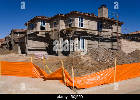 La construction d'une nouvelle maison Winchester Road Temecula Valley Californie du Sud USA Banque D'Images