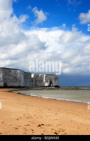 Kingsgate Bay sur l'Île de Thanet dans le Kent, Angleterre. Banque D'Images