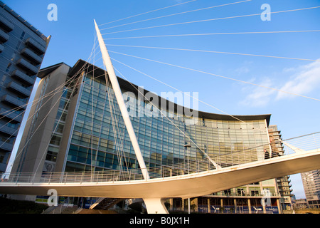 Trinity le pont de la rivière Irwell. Manchester, Greater Manchester, Royaume-Uni. Banque D'Images