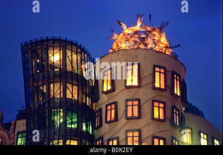 Dancing House, Prague, République Tchèque Banque D'Images