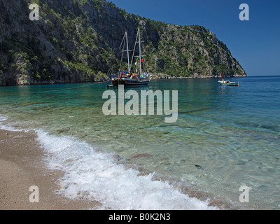 Gulet à la location ou à bay off butterfly valley près de oludeniz mugla turquie Banque D'Images