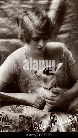 Gladys Cooper (1888-1971), actrice anglaise, au début du xxe siècle.Artist : Malcolm Arbuthnot Banque D'Images