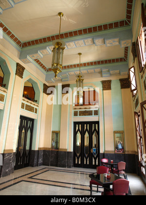 Détail de l'intérieur du bâtiment Bacardi Edificio Bacardi Old Havana Vieja Cuba La Havane Banque D'Images