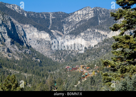 Résidence secondaire dans les montagnes, Mt Charleston, près de Las Vegas, Nevada, USA Banque D'Images