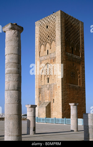 Tour de la mosquée Hassan. Rabat, Maroc Banque D'Images