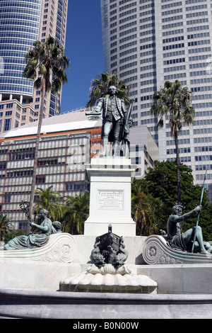 Par une sculpture commémorative Simonetti au capitaine Arthur Phillip premier gouverneur de la Nouvelle Galles du Sud Sydney NSW Australie Banque D'Images