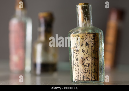 Flacon de médicaments en verre, Barkerville (Colombie-Britannique) Banque D'Images