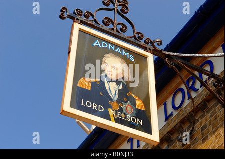Le Lord Nelson enseigne de pub - Suffolk Southwold Banque D'Images