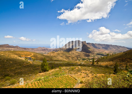 Paysage de montagne entre Fataga et San Bartolome Grande Canarie Banque D'Images