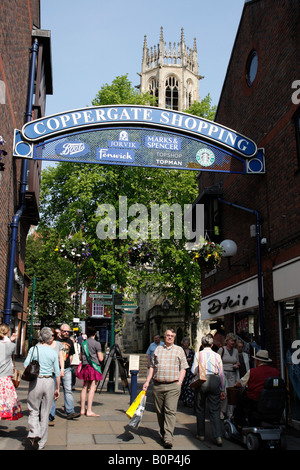 Le centre commercial coppergate coppergate marche York North Yorkshire england uk Banque D'Images