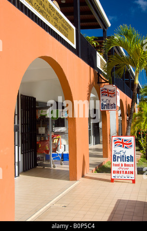 Un moderne centre plaza à Road Town Tortola Iles Vierges britanniques. Banque D'Images