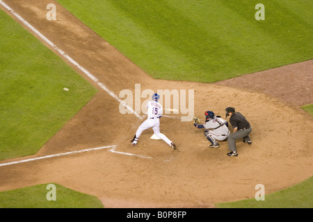 Carlos Beltran pivote à un lancer contre les Nationals de Washington au Shea Stadium, New York City, New York, United States Banque D'Images