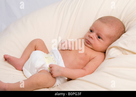 Bébé nouveau-né garçon Joshua Kailas âgés de 20 jours d'Hudson situé dans le Fer Banque D'Images