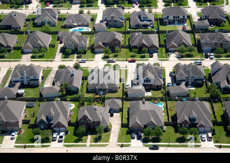 Vue aérienne d'une subdivision de banlieue près de Houston au Texas Banque D'Images