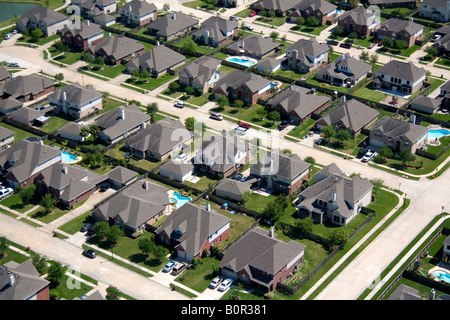 Vue aérienne d'une subdivision de banlieue près de Houston au Texas Banque D'Images