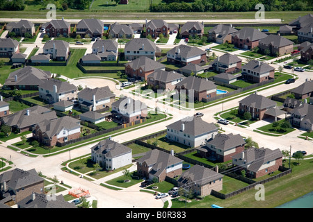 Vue aérienne d'une subdivision de banlieue près de Houston au Texas Banque D'Images