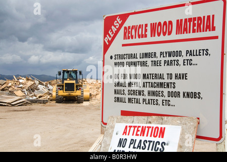 Recyclage des matériaux de bois à l'Ada Comté de décharge à Boise IDAHO Banque D'Images