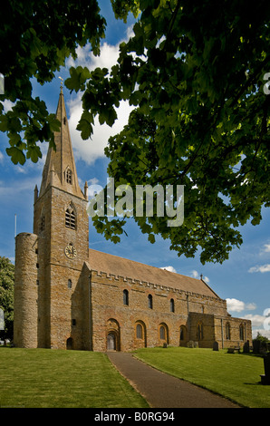 La Toussaint, Brixworth, Northamptonshire, une église saxonne construit au 7ème siècle Banque D'Images