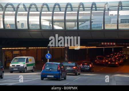 Plus de train à grande vitesse ICE road tunnel dans la ville de Munich, capitale de la Bavière en Allemagne Banque D'Images