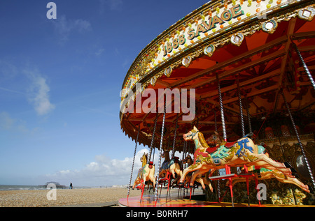 Carousel sur la plage de Brighton UK Banque D'Images