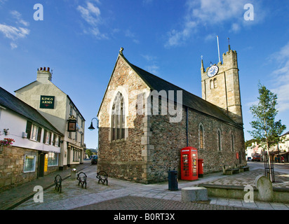 Le centre-ville de Okehampton, chapelle St James Devon, Angleterre, Royaume-Uni Banque D'Images