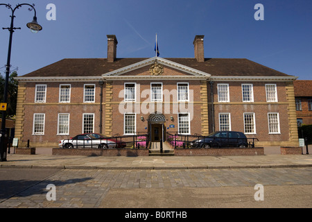 Bureaux St Edmundsbury Borough Council au Angel Hill de Bury St Edmunds, Suffolk, UK, Banque D'Images