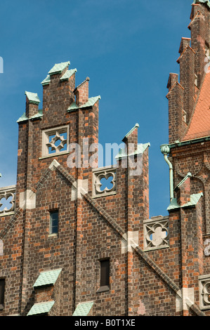 L'extérieur de l'ancien palais de justice de Justizpalast brique rouge dans la ville de Munich, capitale de la Bavière en Allemagne Banque D'Images