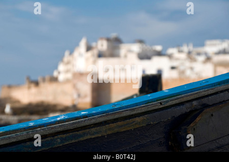 15 08 08 Essaouira Maroc bateaux de pêche dans le port Photo Simon Grosset Banque D'Images