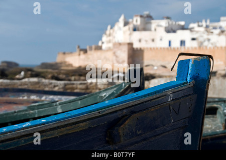 15 08 08 Essaouira Maroc bateaux de pêche dans le port Photo Simon Grosset Banque D'Images